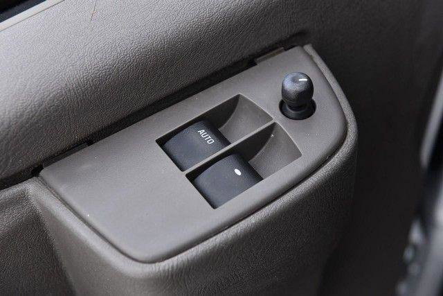 Used 2024 GMC Savana 2500 w/ Driver Convenience Package image 10