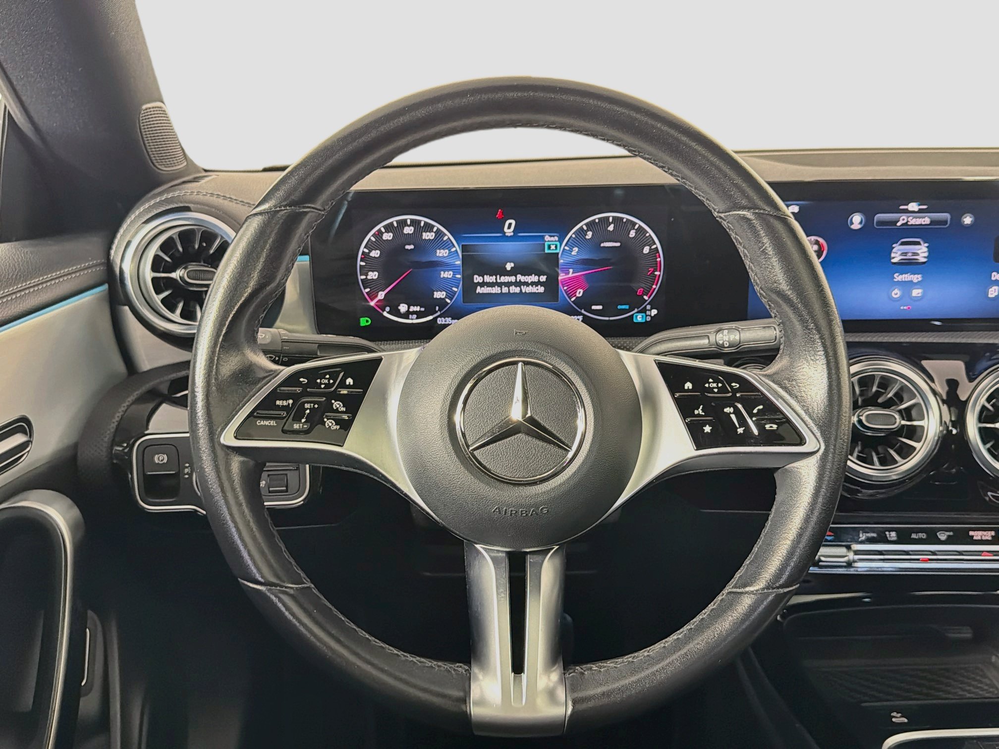 Used 2025 Mercedes-Benz CLA 250 image 18