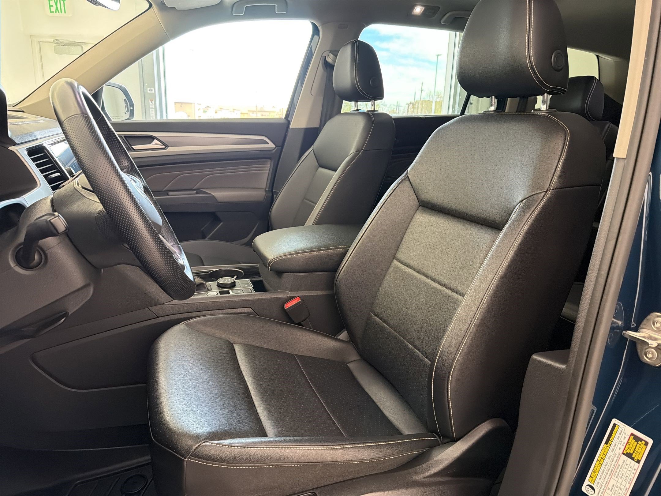 Used 2021 Volkswagen Atlas SEL R-Line image 5