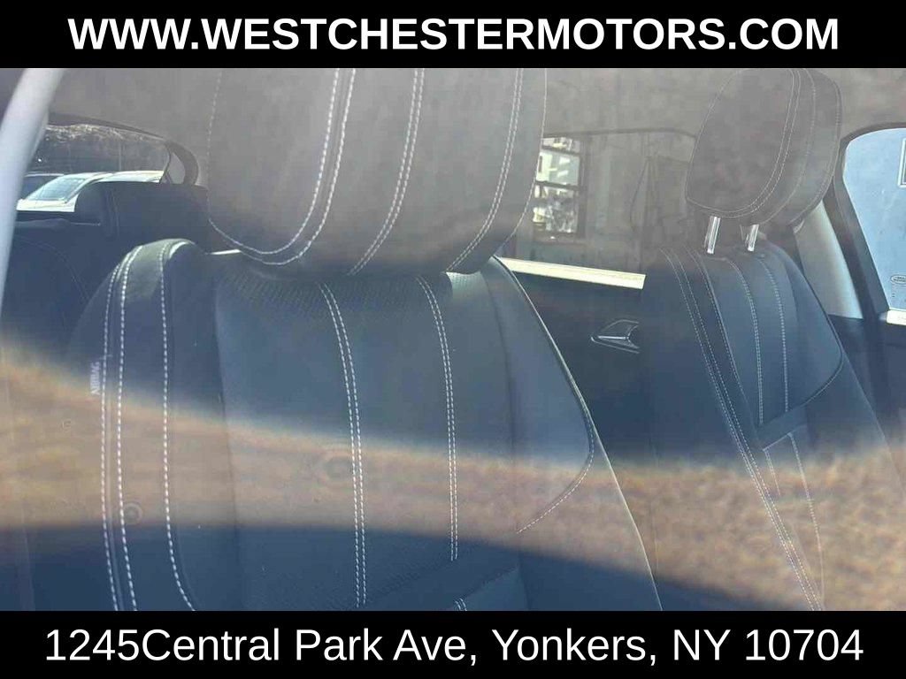 Used 2022 Land Rover Range Rover Velar S AWD/4WD image 16