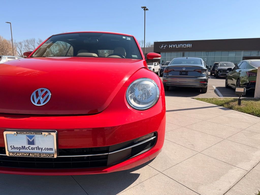 Used 2013 Volkswagen Beetle TDI image 10