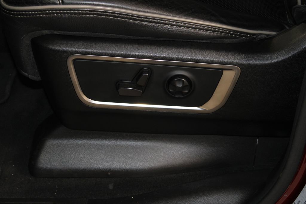 Used 2021 RAM 1500 Limited w/ Night Edition image 21