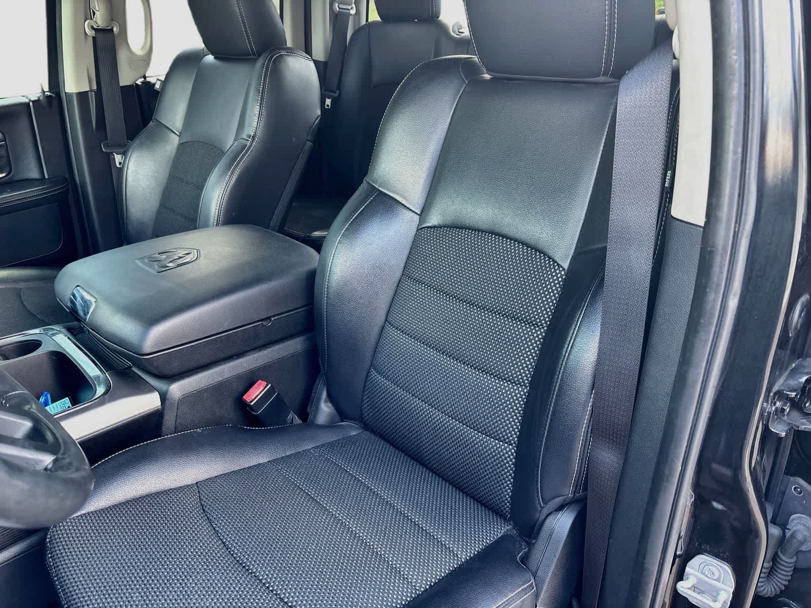 Used 2017 RAM 1500 Sport w/ Black Ram 1500 Sport Group RWD image 20