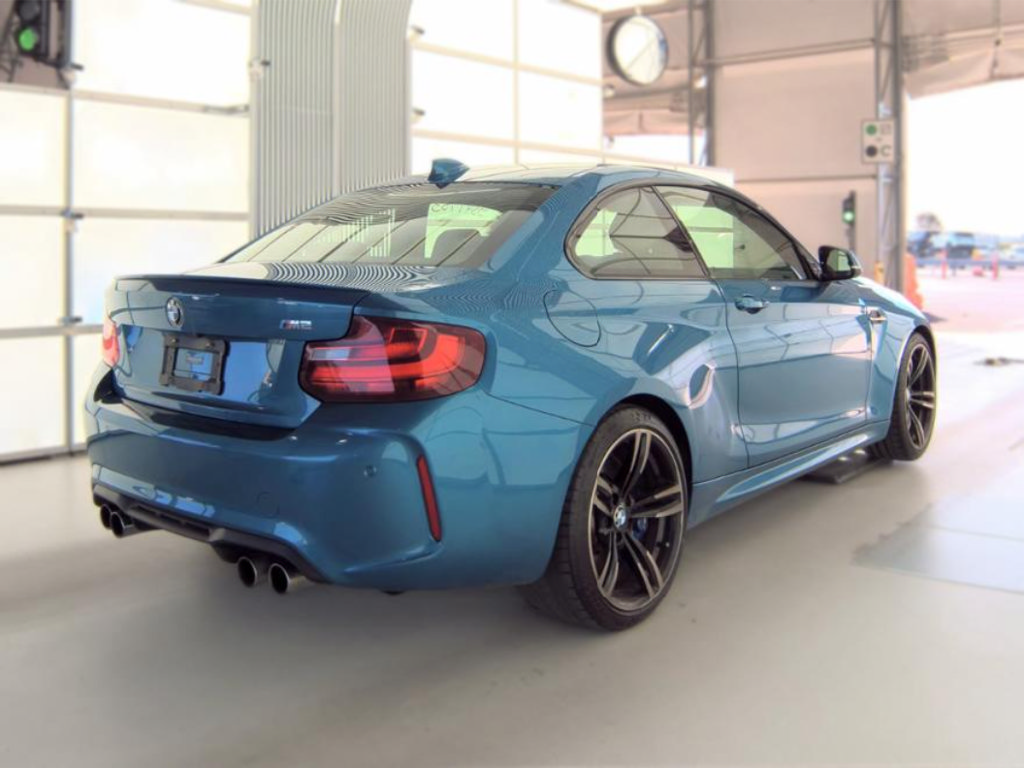 Used 2017 BMW M2 RWD image 3
