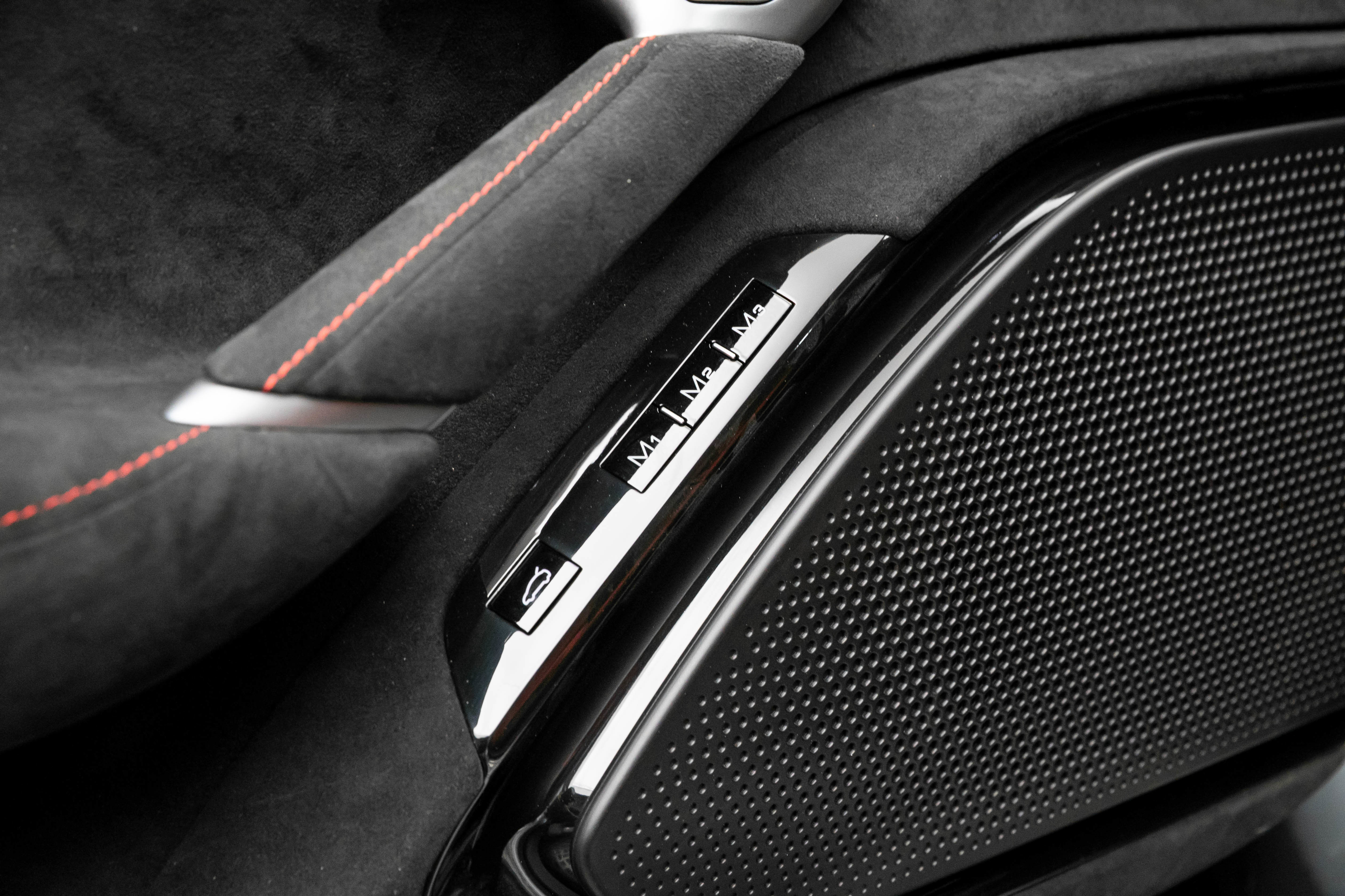 Certified 2024 Ferrari Roma image 14