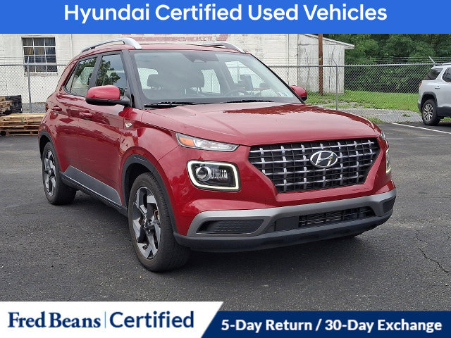 Used 2023 Hyundai Venue Limited FWD image 2