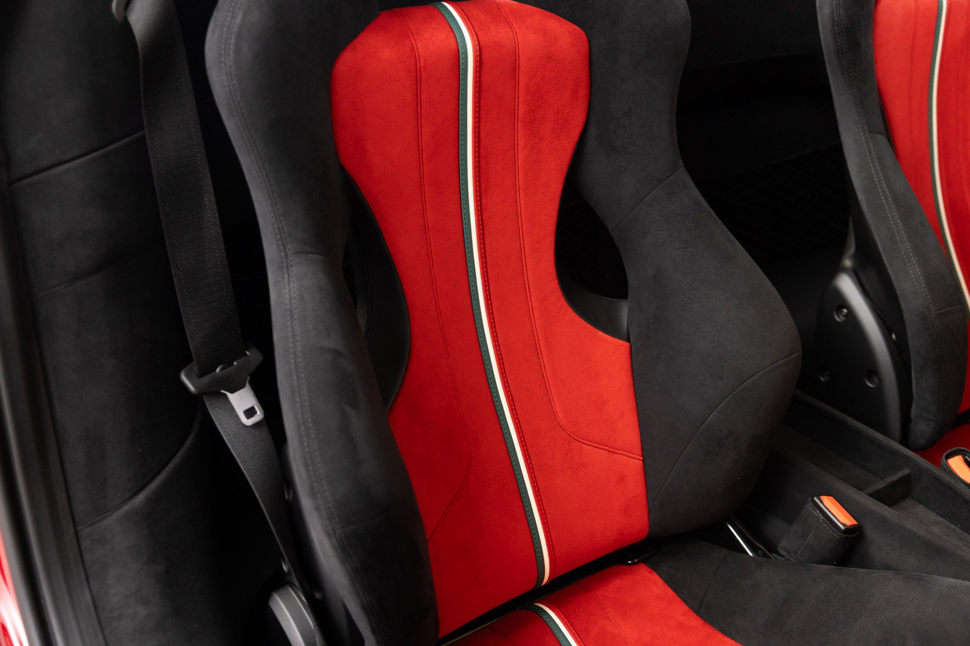Certified 2020 Ferrari 488 Pista Spider RWD image 83