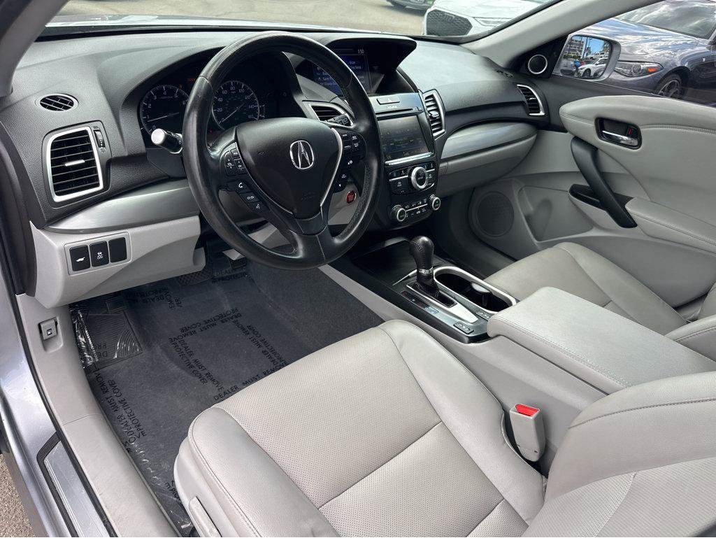Used 2018 Acura RDX w/ Tech & AcuraWatch Plus Pack FWD image 16