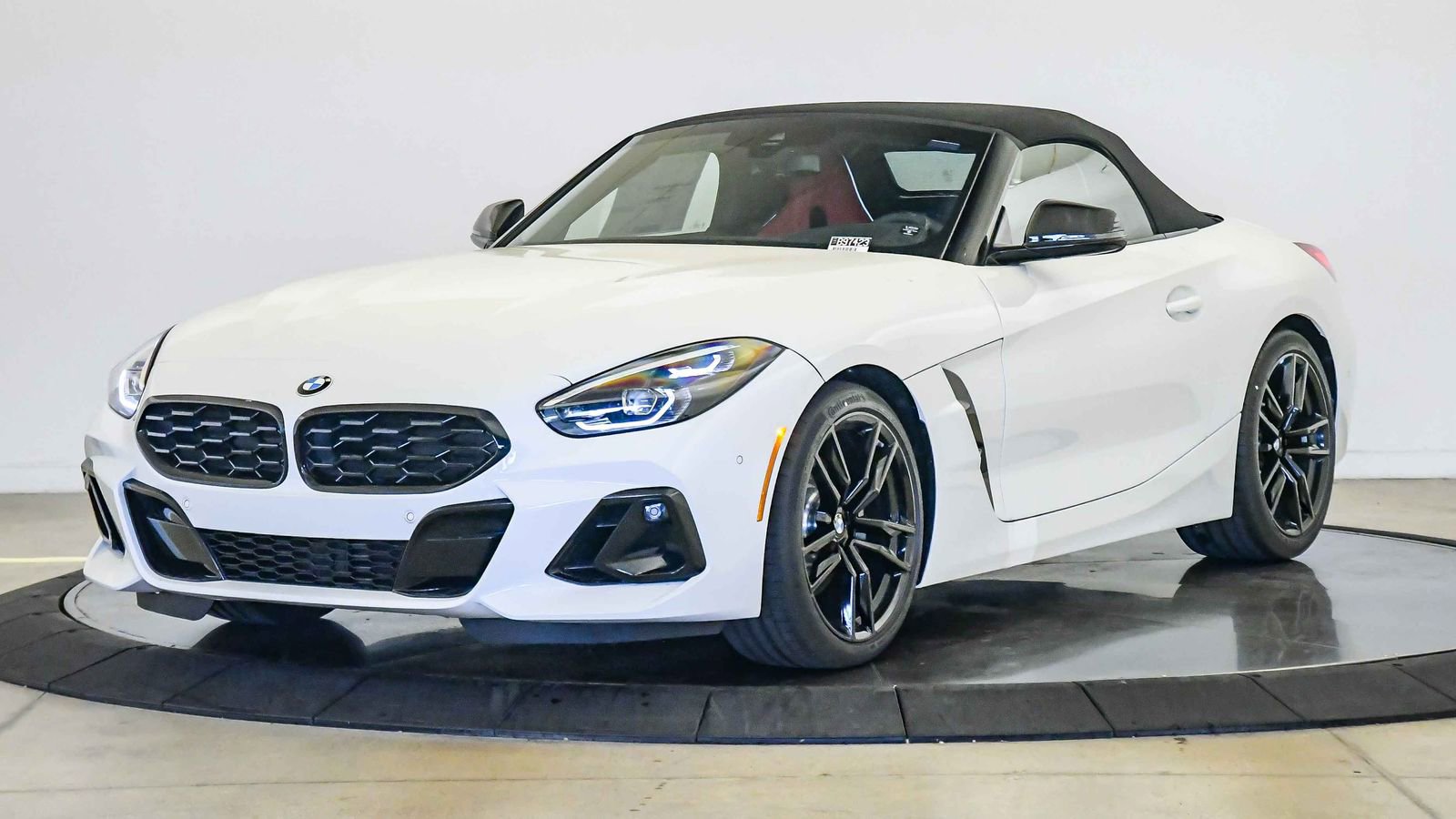 New 2026 BMW Z4 sDrive30i w/ Premium Package RWD image 1