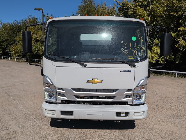 New 2025 Chevrolet Low Cab Forward RWD image 13