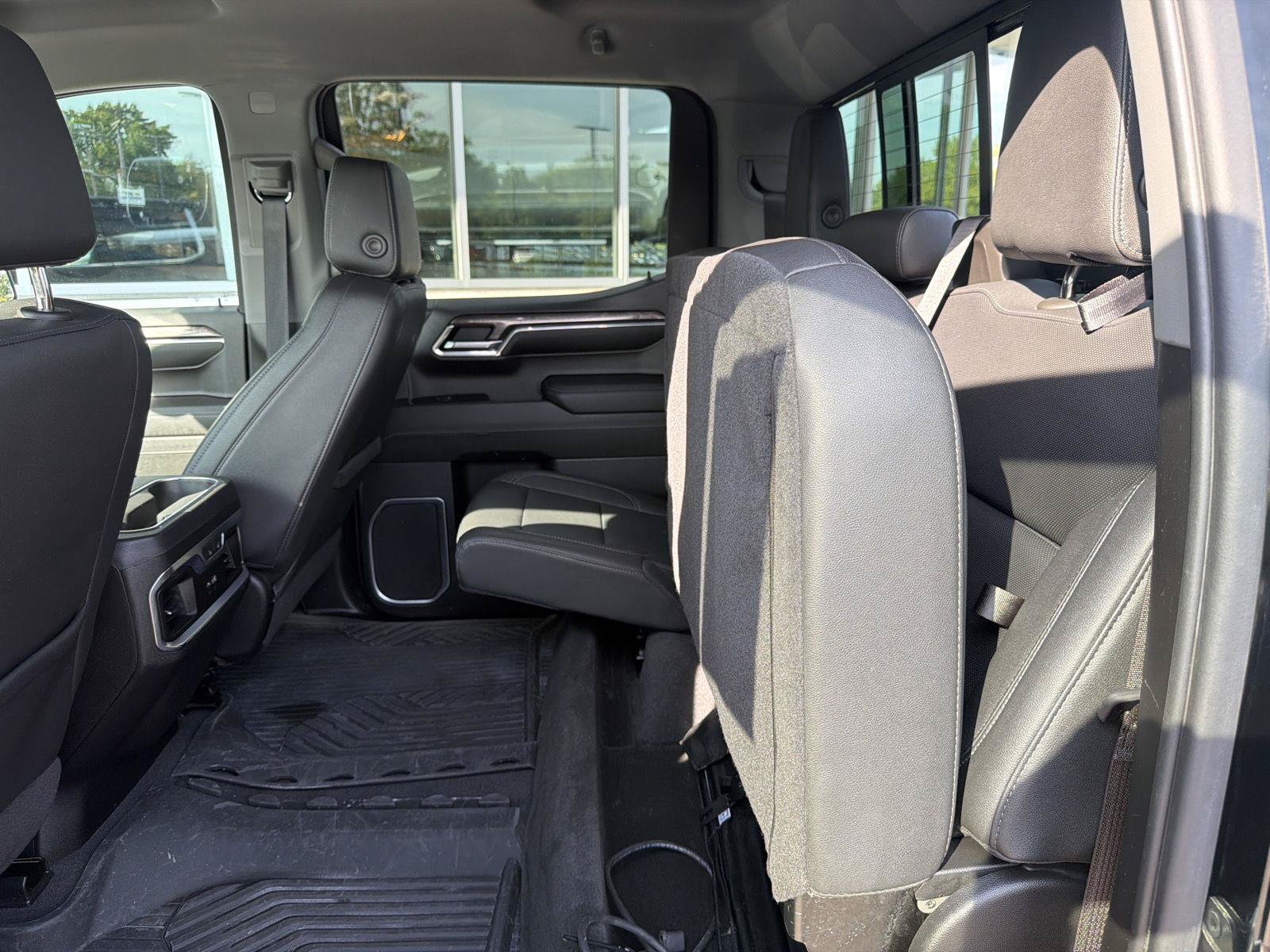 Used 2023 Chevrolet Silverado 1500 LTZ AWD/4WD image 43