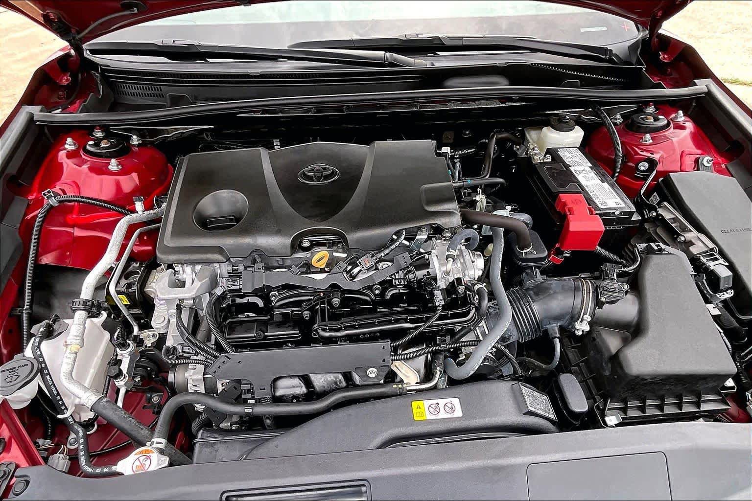 Used 2021 Toyota Camry LE w/ Convenience Package FWD image 32