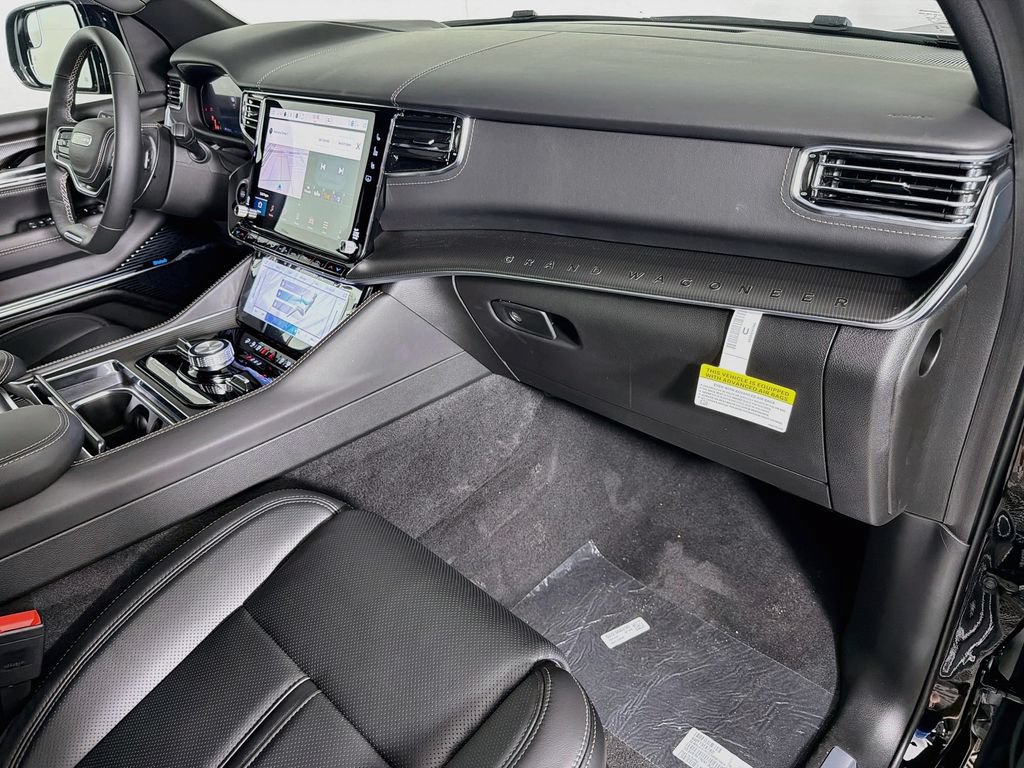New 2026 Jeep Grand Wagoneer L Summit AWD/4WD image 31