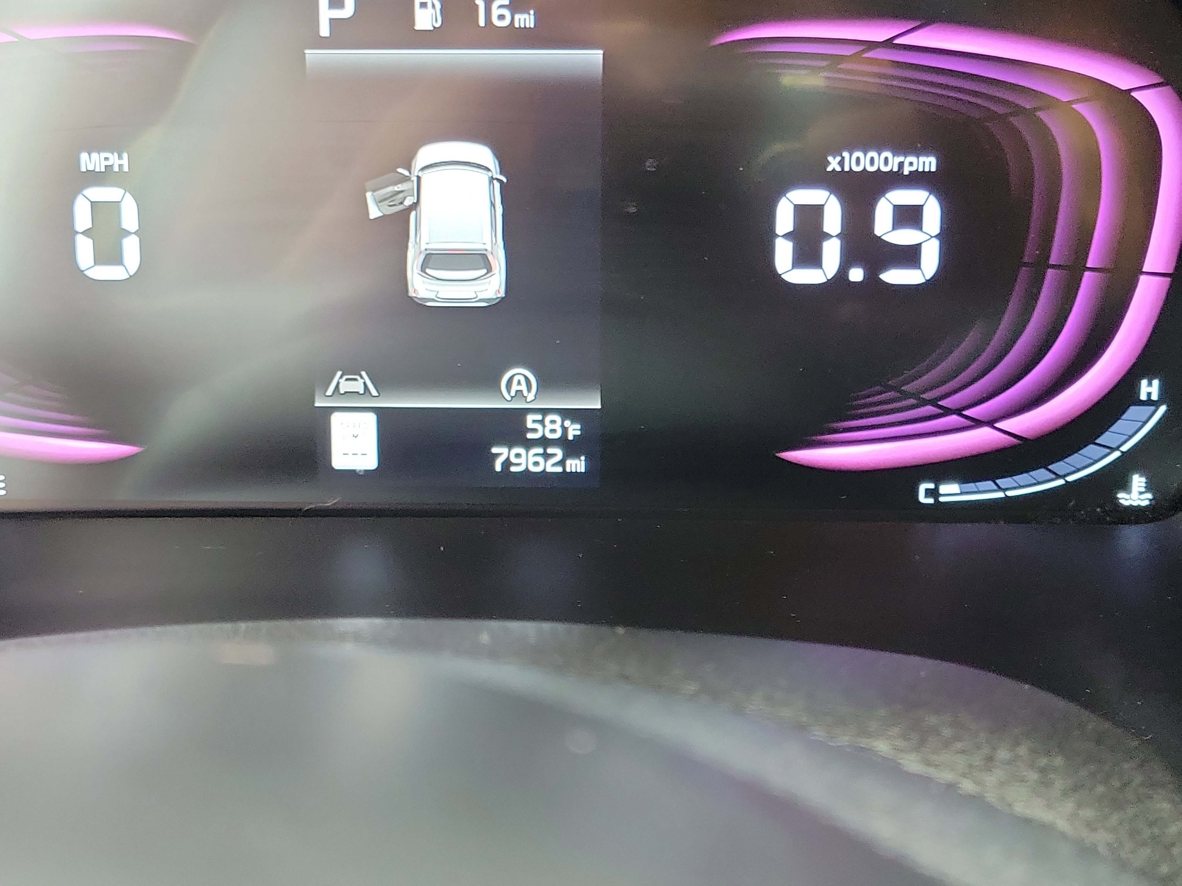 Used 2025 Kia Soul LX FWD image 24