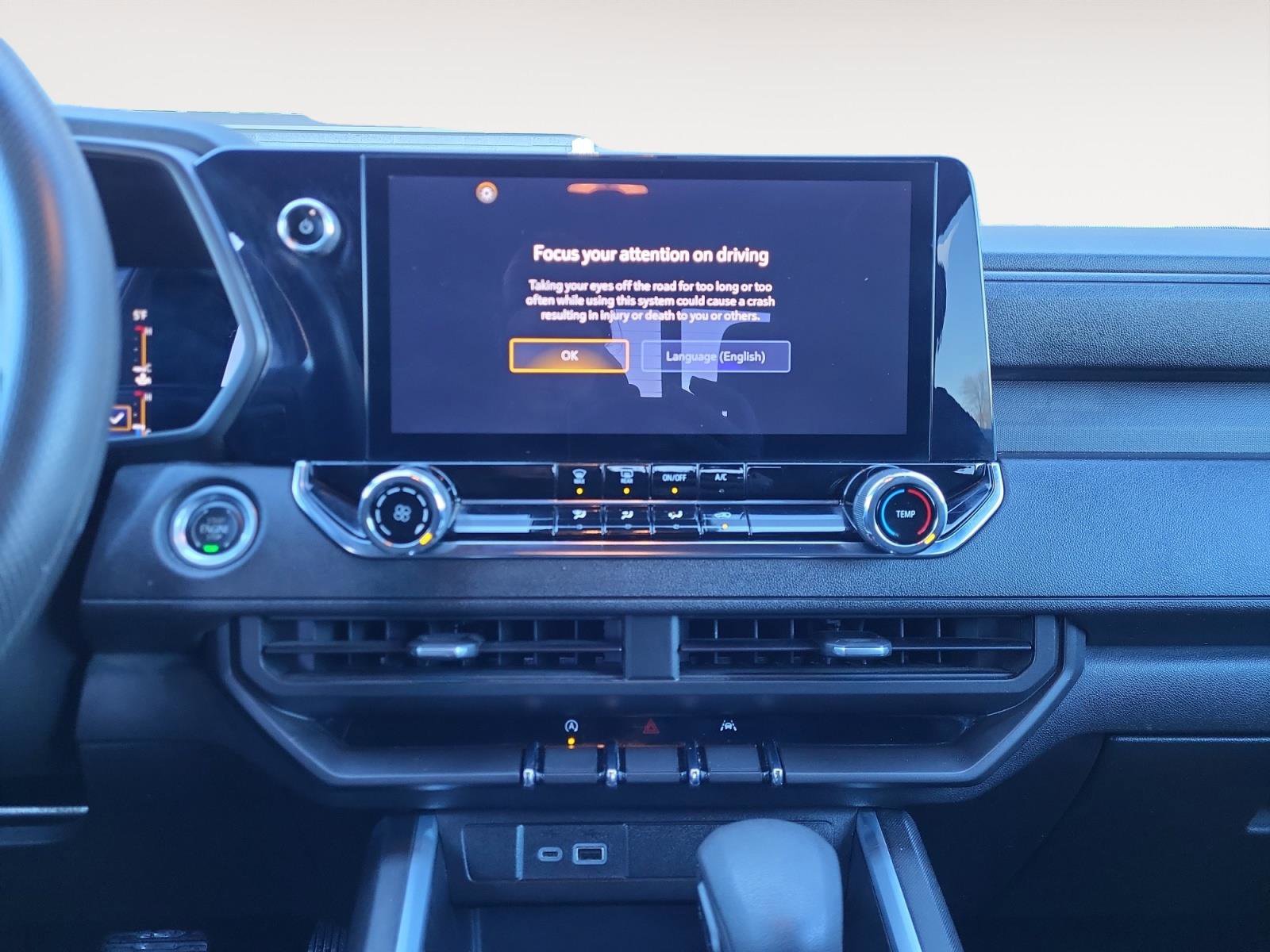 Used 2023 Chevrolet Colorado Trail Boss w/ Advanced Trailering Package image 14