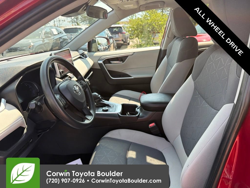 Used 2024 Toyota RAV4 XLE w/ Convenience Package AWD/4WD image 24