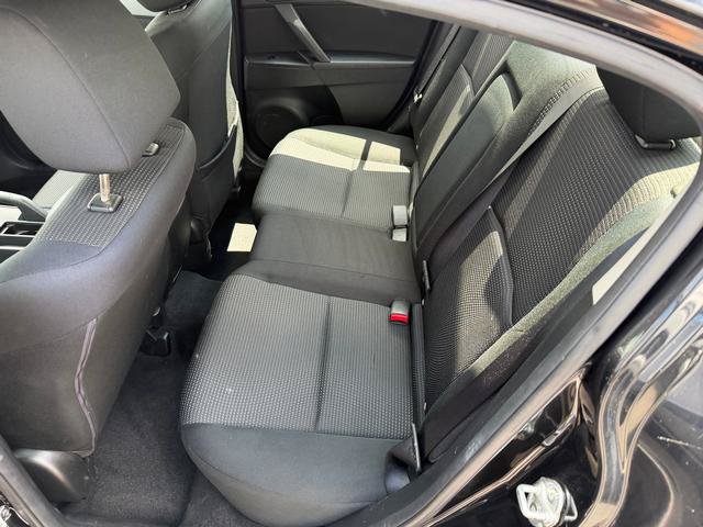 Used 2012 MAZDA MAZDA3 i Touring FWD image 5
