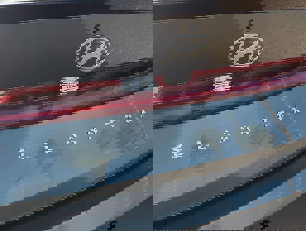 New 2026 Hyundai Elantra SEL Sport Premium FWD image 13