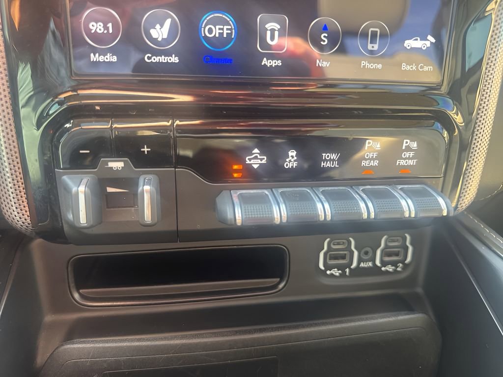 Used 2021 RAM 1500 Limited image 32