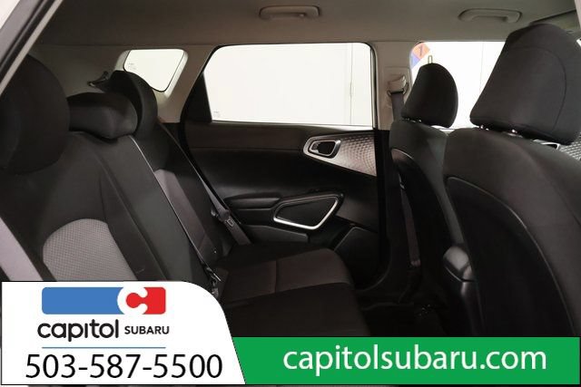 Used 2023 Kia Soul LX w/ LX Technology Package FWD image 27