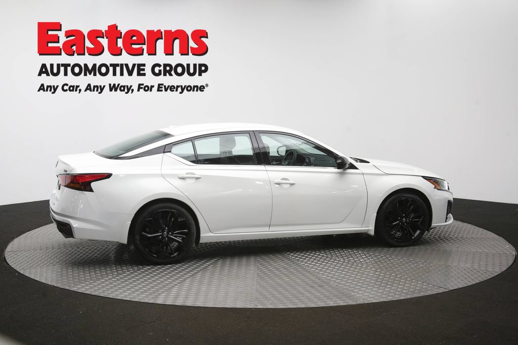 Used 2023 Nissan Altima 2.5 SR FWD image 43