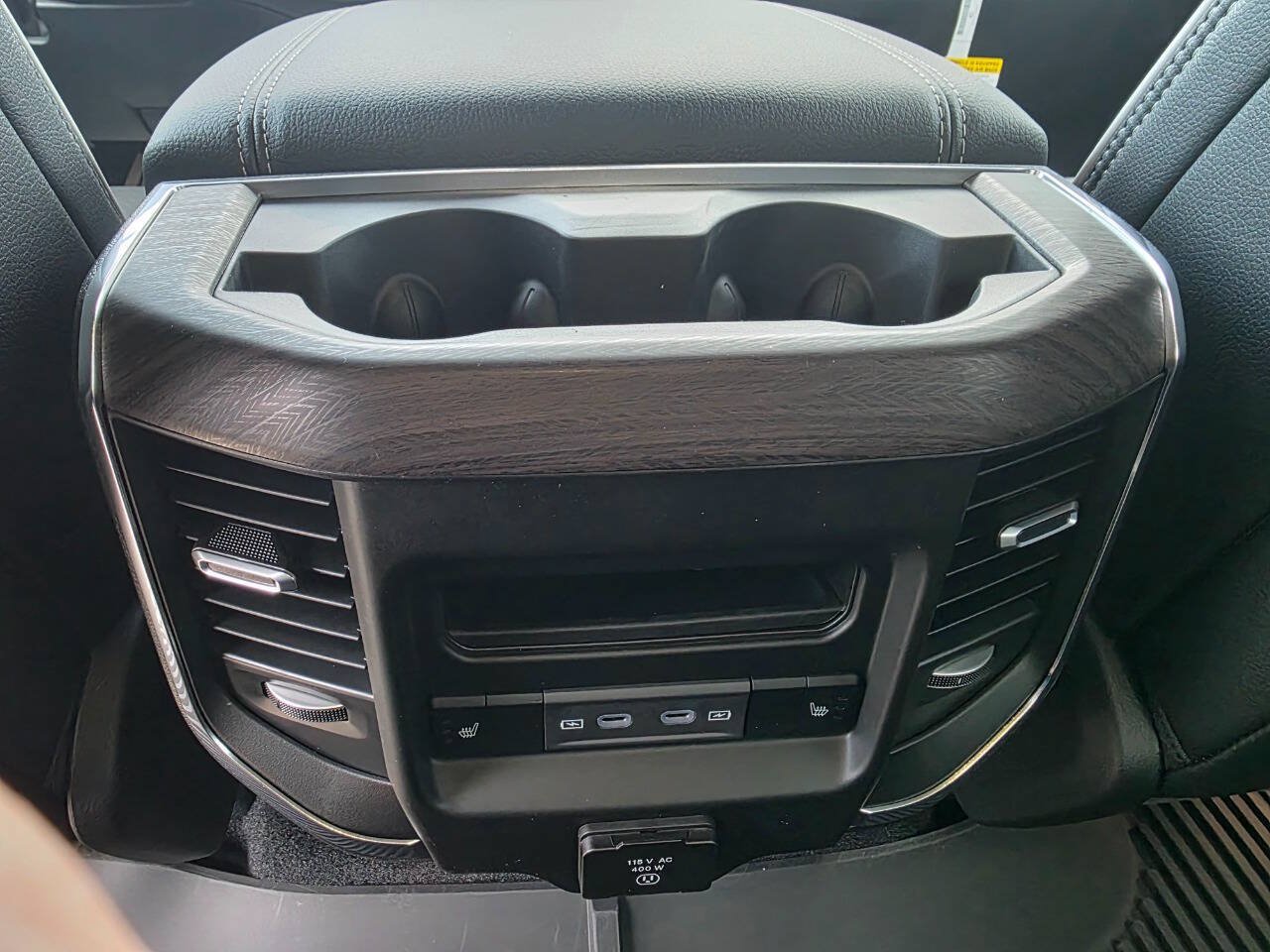 New 2027 RAM 1500 Laramie AWD/4WD image 10