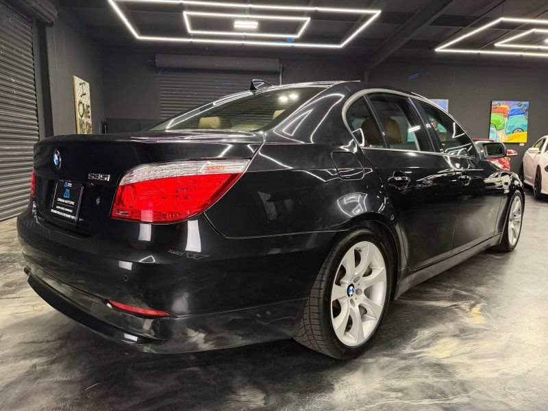 Used 2010 BMW 535i Sedan RWD image 5