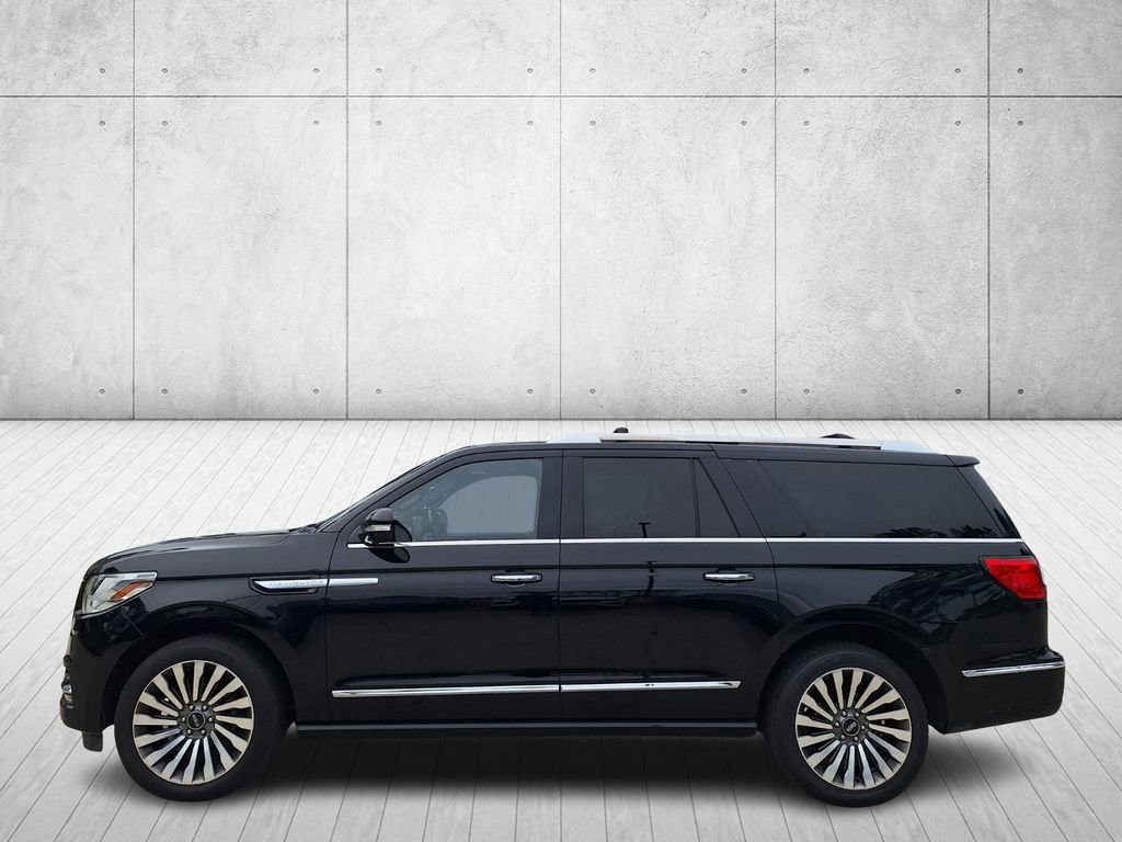 Used 2018 Lincoln Navigator L Reserve w/ Technology Package image 2
