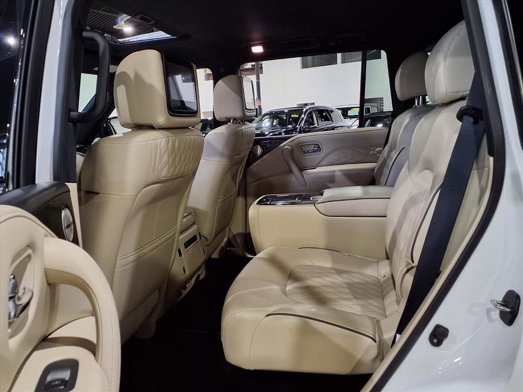 Used 2023 INFINITI QX80 Sensory w/ All-Season Package image 18