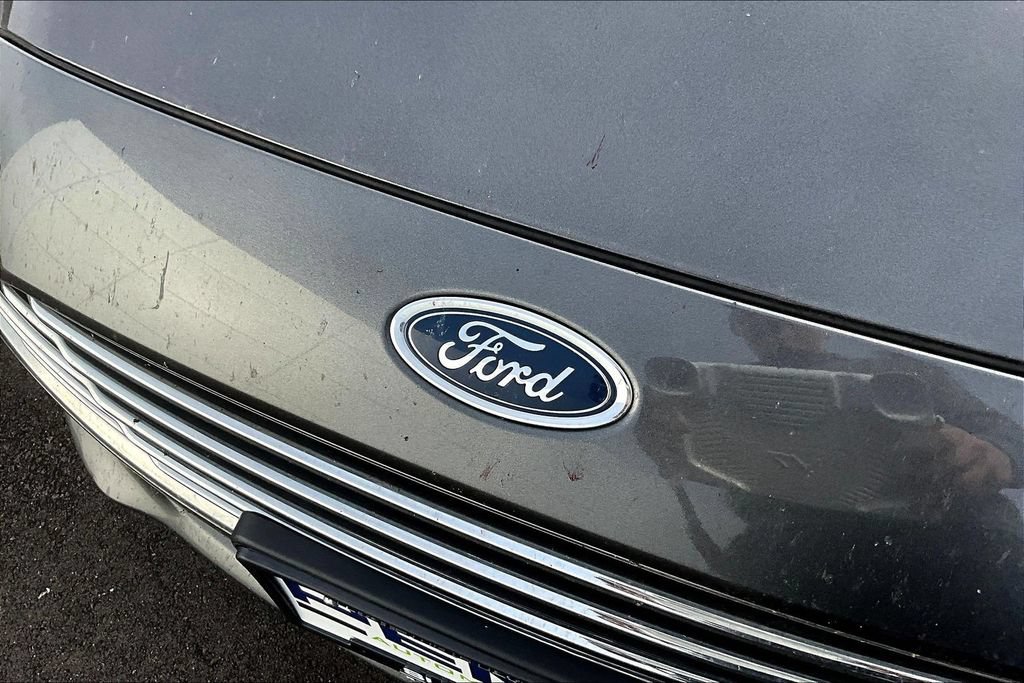 Used 2015 Ford Fiesta SE w/ Comfort Package FWD image 31