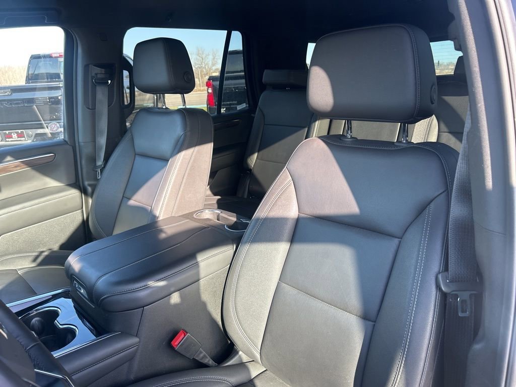 Used 2025 Chevrolet Tahoe Z71 image 15