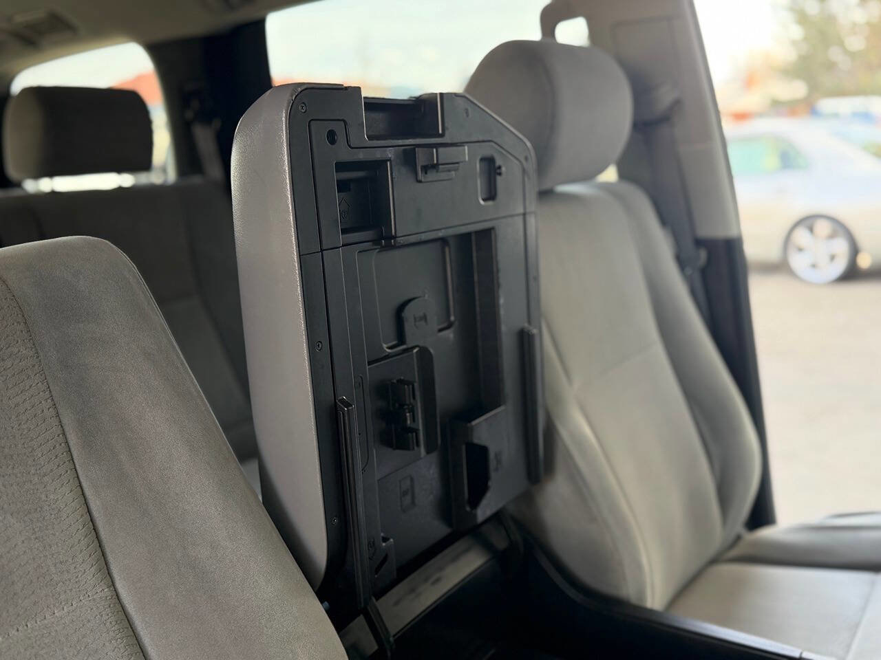 Used 2008 Toyota Sequoia SR5 image 73