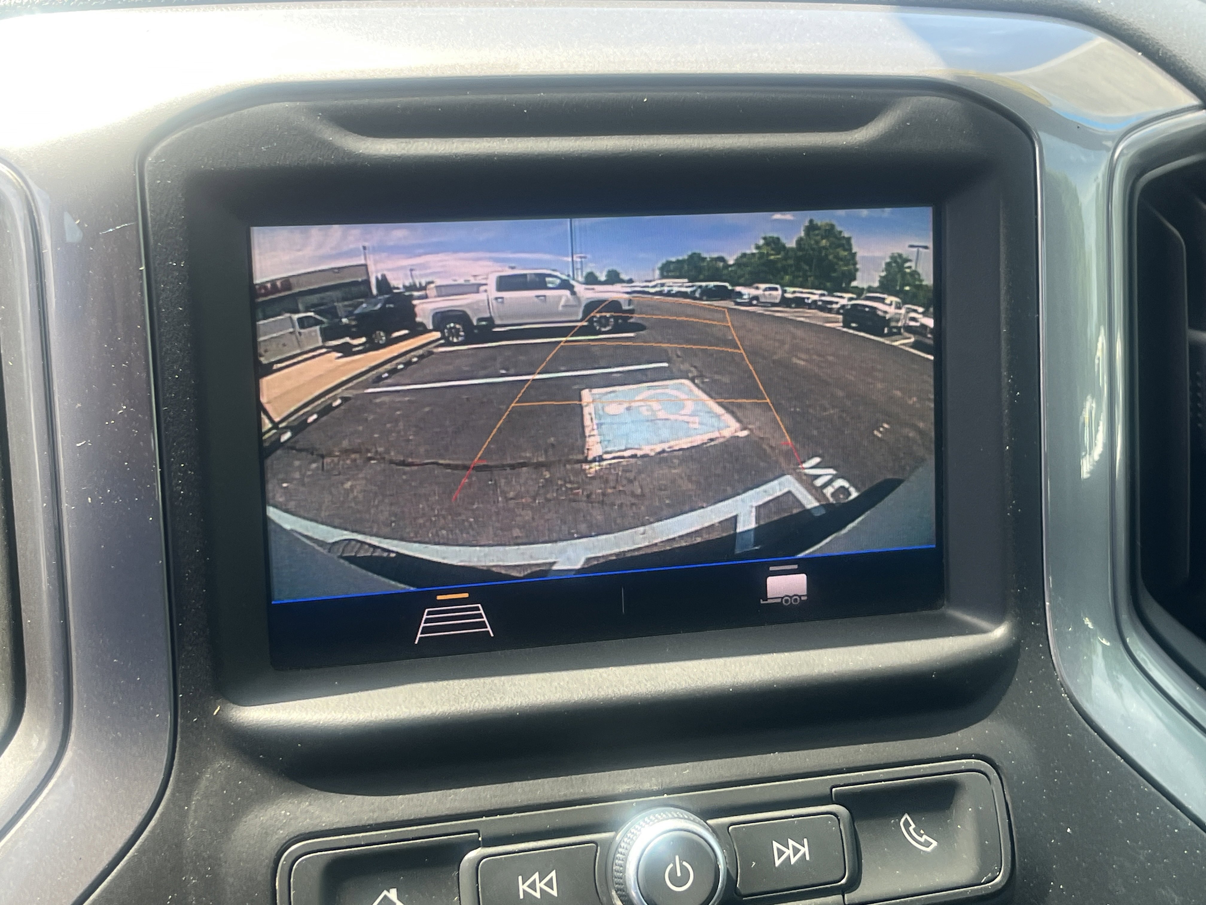 Used 2021 Chevrolet Silverado 2500 W/T RWD image 22