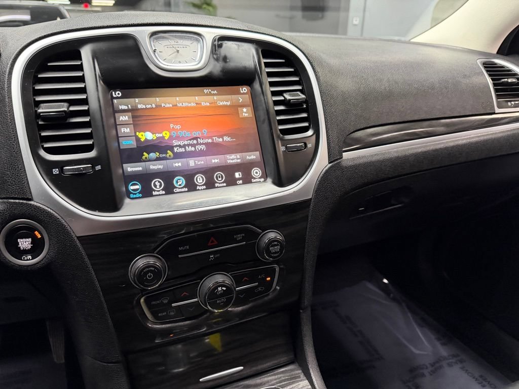 Used 2019 Chrysler 300 Touring w/ Sport Appearance Package RWD image 25