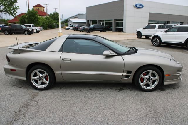 Used 2001 Pontiac Firebird Formula w/ Protection Group RWD image 4