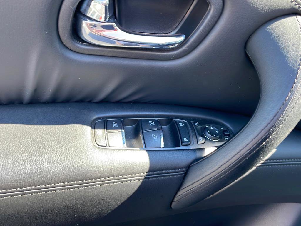 Certified 2024 Nissan Armada SL w/ Cargo Package image 9