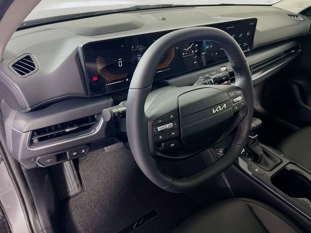 New 2026 Kia K4 EX image 9