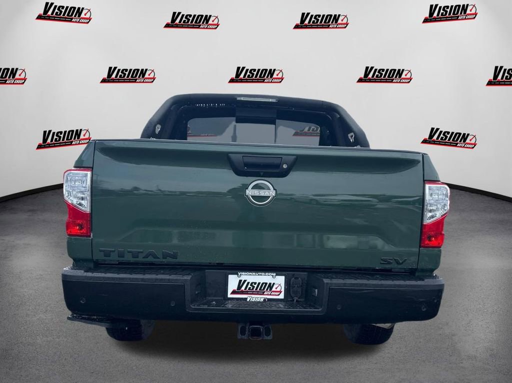 Used 2024 Nissan Titan SV w/ SV Bronze Edition Package image 6