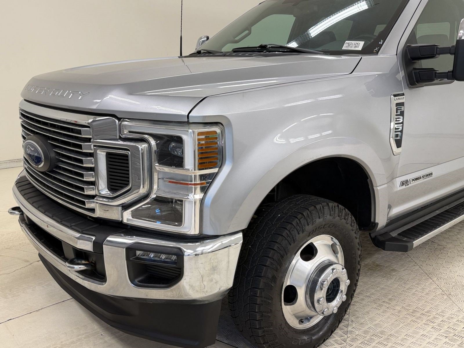 Used 2021 Ford F350 Lariat w/ Lariat Ultimate Package AWD/4WD image 28