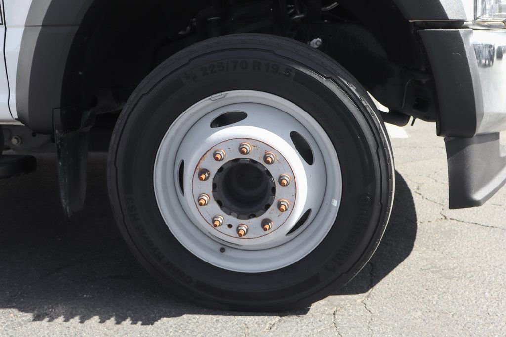 Used 2020 Ford F550 2WD Regular Cab Super Duty image 45