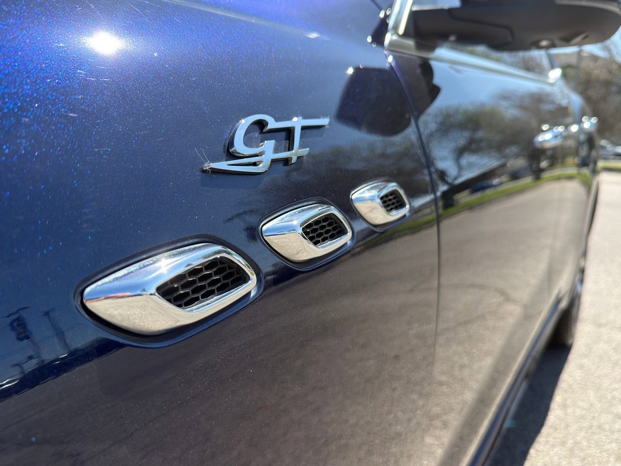 Certified 2022 Maserati Levante GT image 7
