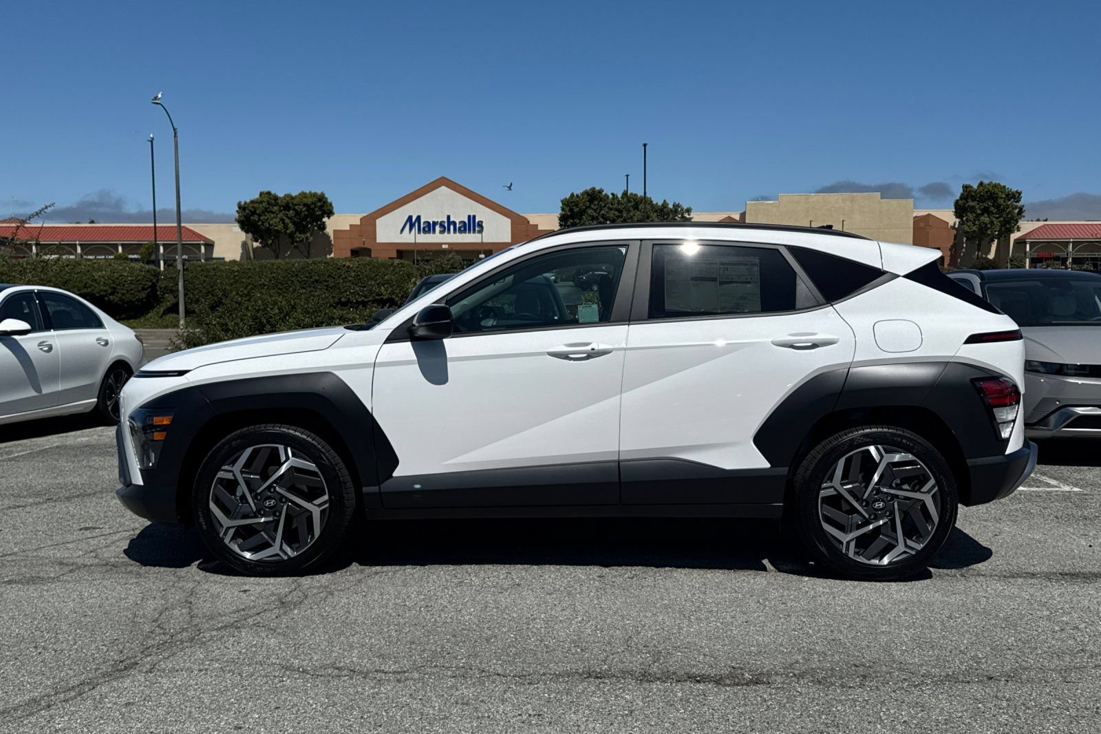 New 2026 Hyundai Kona SEL Premium FWD image 7