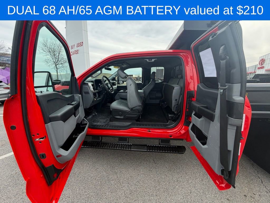 Used 2025 Ford F350 XL w/ XL Chrome Package image 9