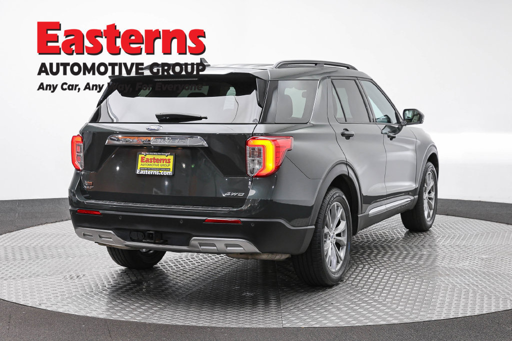 Used 2023 Ford Explorer XLT w/ Equipment Group 202A AWD/4WD image 6
