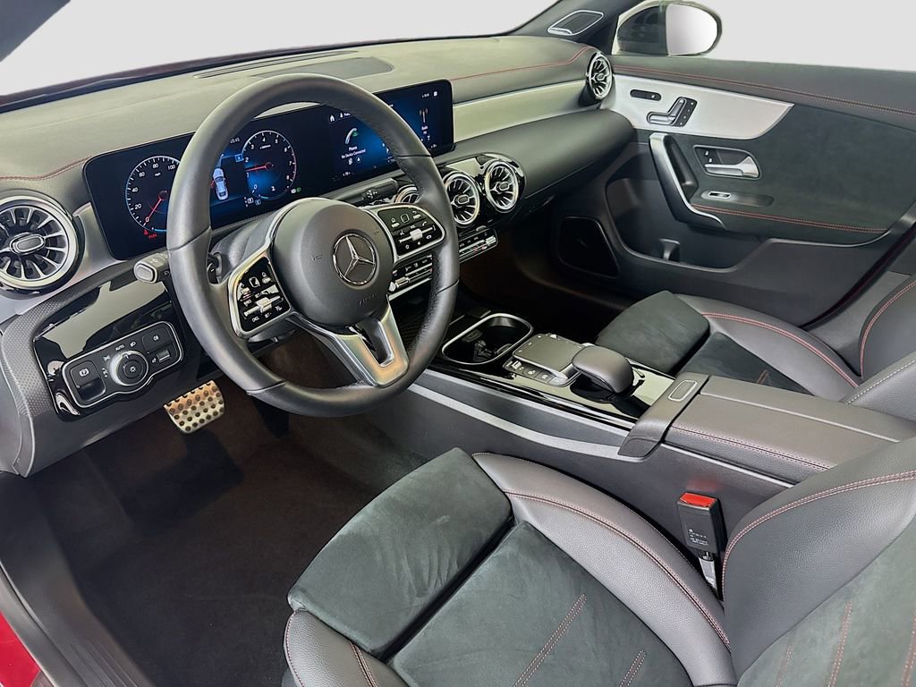 Used 2023 Mercedes-Benz CLA 250 CLA 250 image 9
