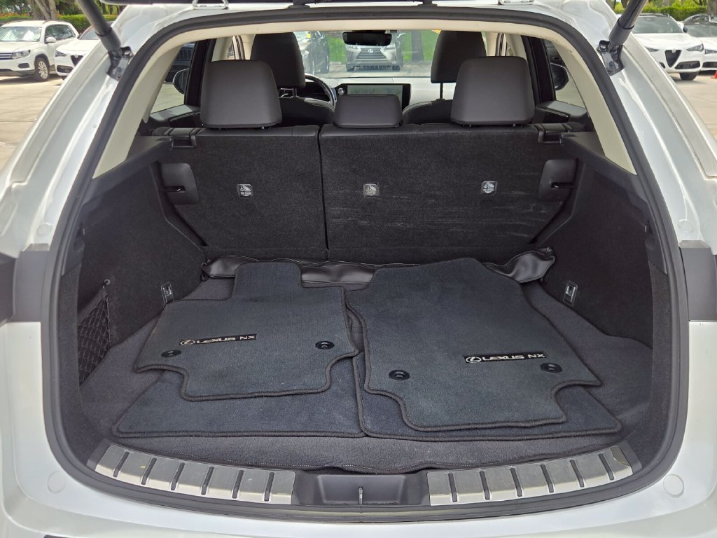 Used 2024 Lexus NX 250 FWD w/ Cold Area Package image 15