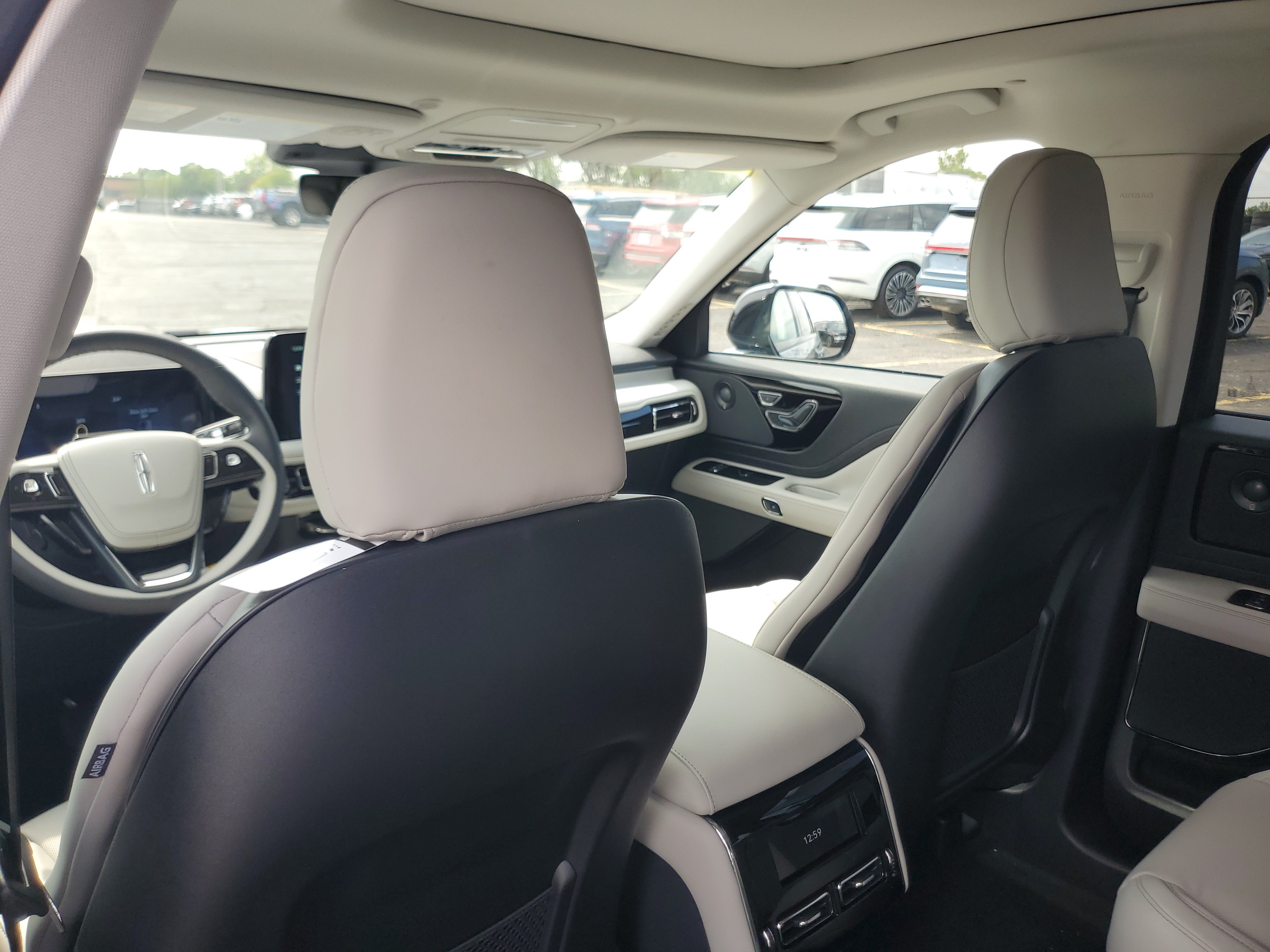 New 2027 Lincoln Aviator Reserve AWD/4WD image 24
