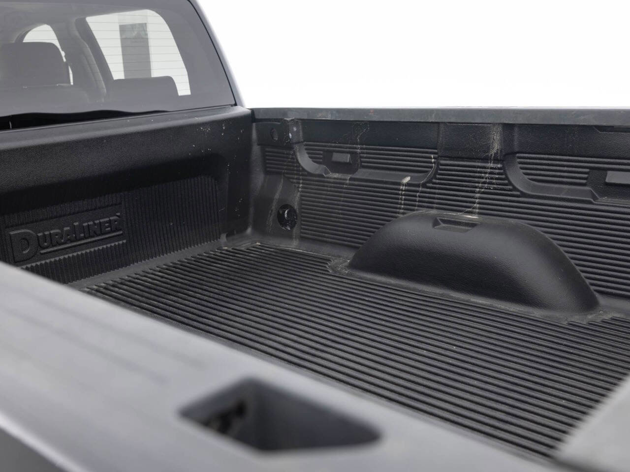 Used 2014 GMC Sierra 1500 SLT w/ SLT Crew Cab Value Package image 38