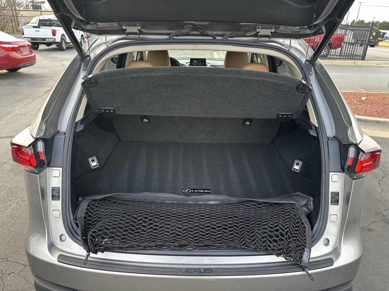 Used 2016 Lexus NX 200t FWD image 9