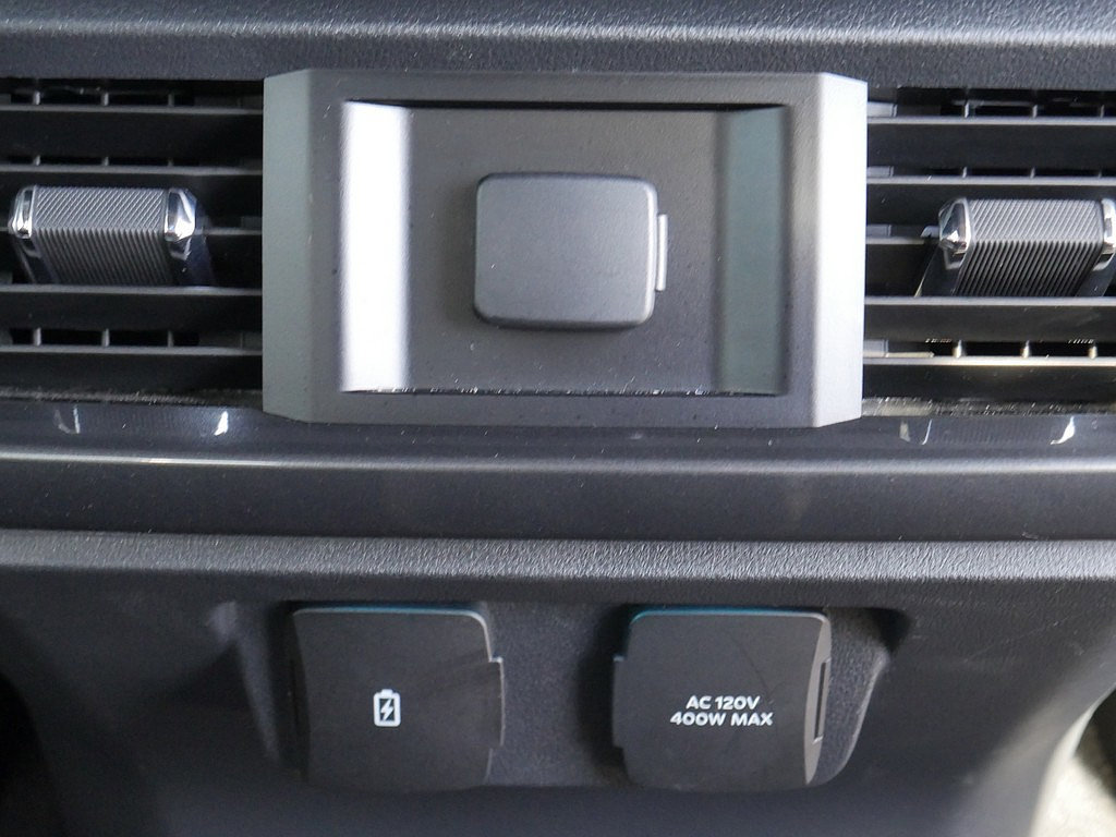 Used 2023 Ford F150 XLT w/ Equipment Group 302A High AWD/4WD image 56
